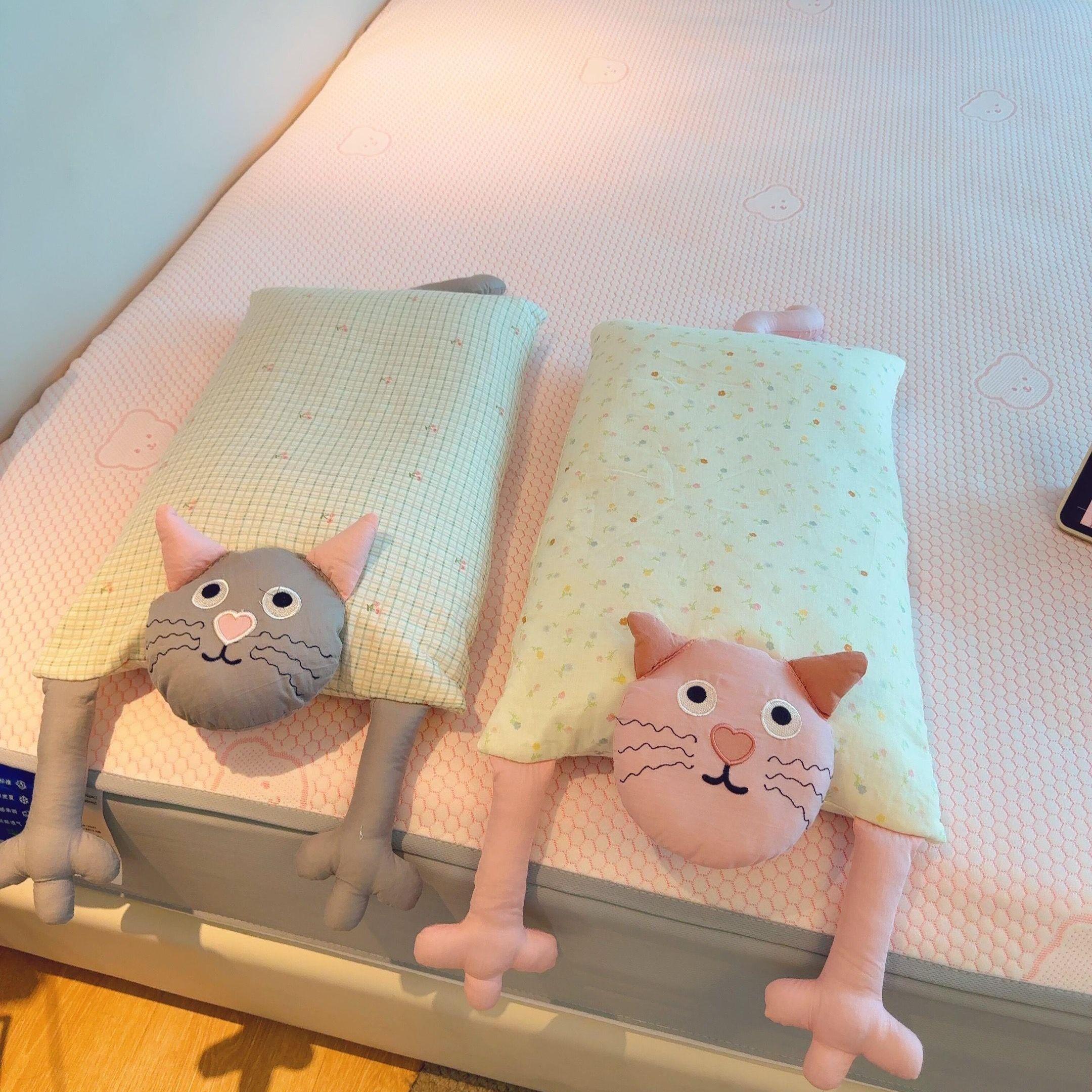 猫咪荞麦枕头卧室高颜值异形哇塞猫枕芯双层舒适情侣护颈枕可拆卸