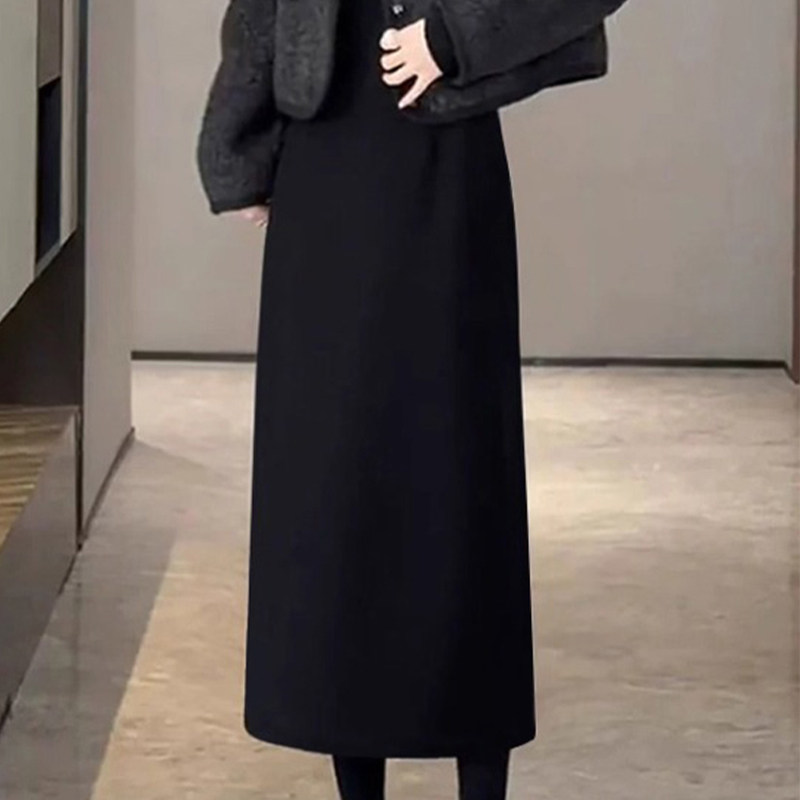 黑色毛呢半身裙女秋冬季2025新款加绒加厚直筒a字长款包臀裙子女