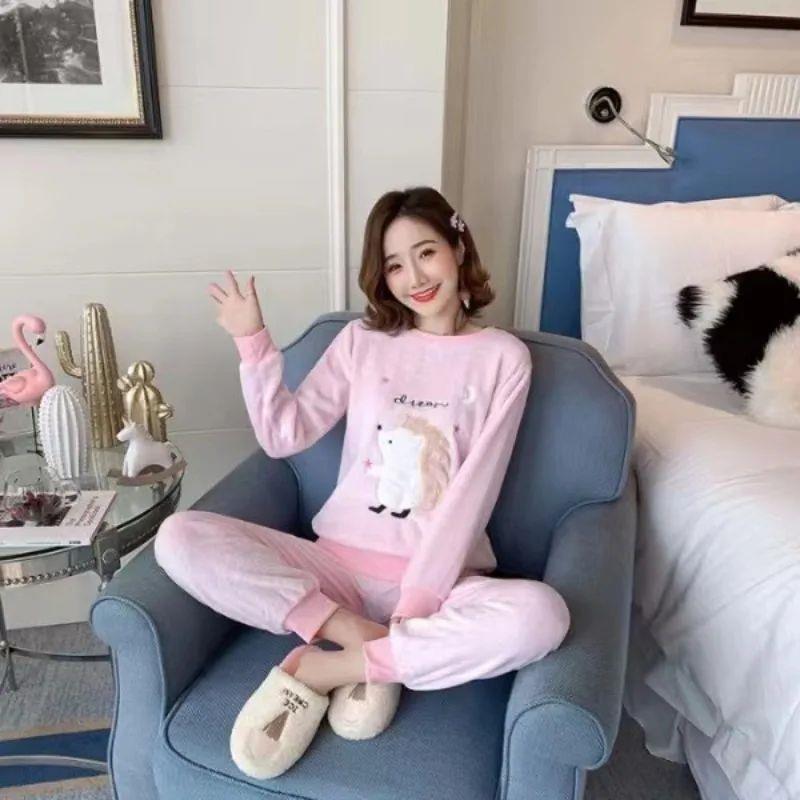 Autumn Winter New Flannel Soft Warm Women's Pajamas Round Ne