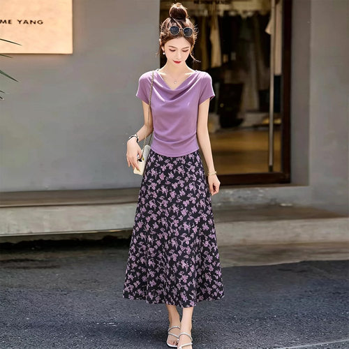 设计感一字肩紫色短袖T恤碎花半身裙女夏季两件套洋气质时尚套装