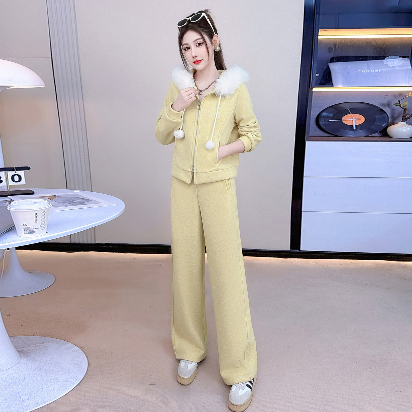 新款毛领连帽时尚套装女秋冬季加绒加厚卫衣阔腿裤运动休闲两件套,女装/女士精品,时尚套装,淘宝优惠券,粉丝福利购,淘宝优惠卷