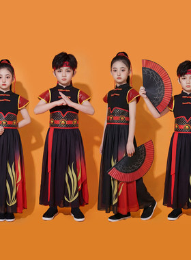 六一儿童中国风表演服小学生武侠风古装打鼓服扇子舞演出服舞台装