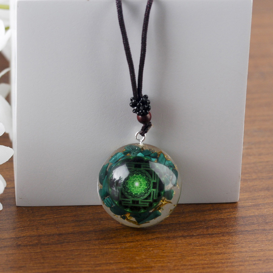 螺旋符号半球形水晶碎石树脂手工Orgone Energy项坠吊坠男女项链