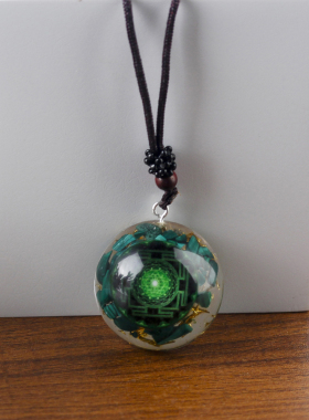 螺旋符号半球形水晶碎石树脂手工Orgone Energy项坠吊坠男女项链