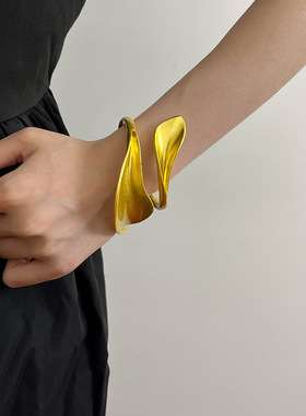 日系CoopKoopZR新款重工叶子形手镯女轻奢高级感双层开口手环