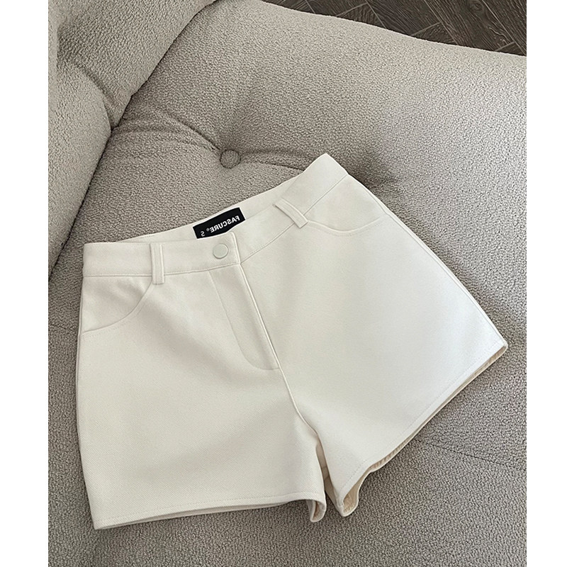 白色西装短裤女夏季外穿高腰显瘦百搭时尚小个子休闲a字阔腿热裤