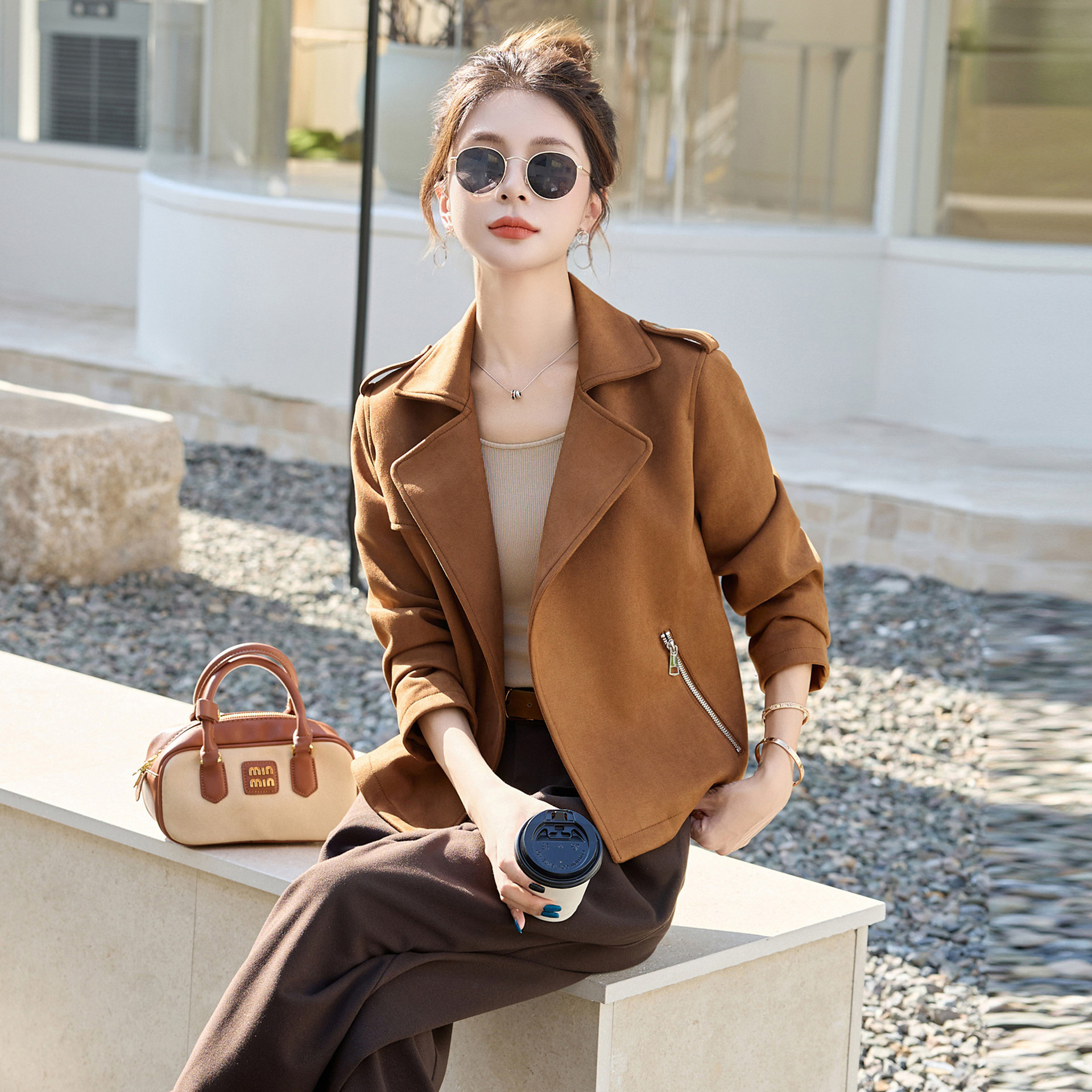 麂皮绒短外套女2025早秋新款显瘦机车风又酷又飒休闲开衫夹克上衣