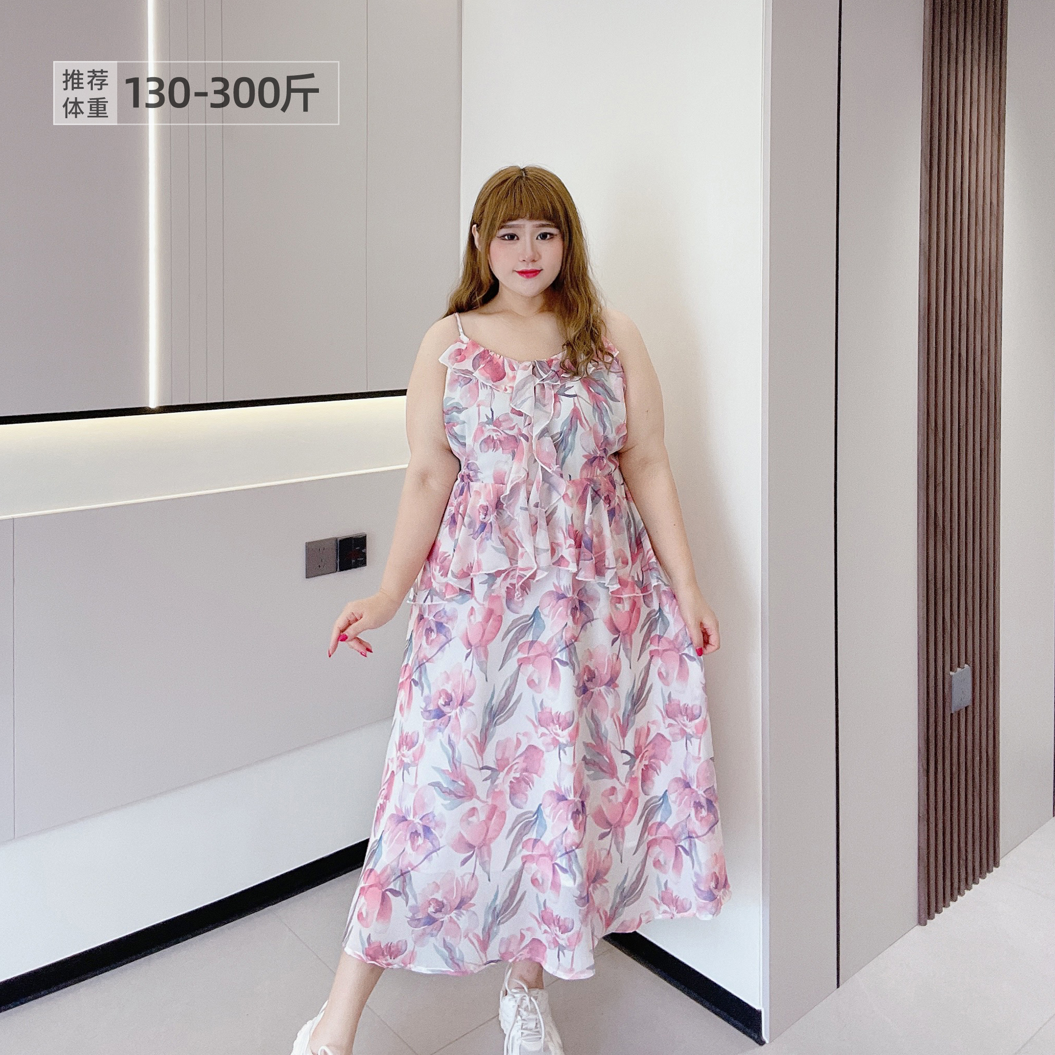 胸围150内搭碎花特大码女装甜美