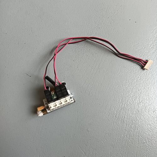 议价VQ110-6M电磁阀模块件带线实物图成可维修
