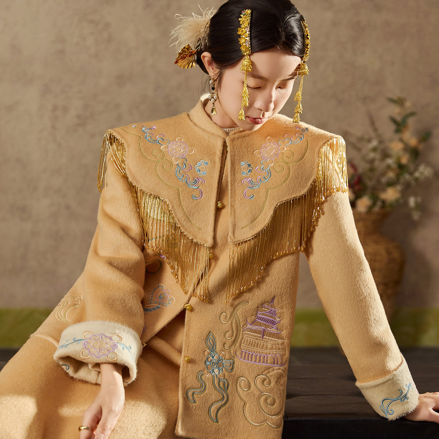 流苏云肩冬季改良新中式国风气质澳毛刺绣双面呢羊毛大衣半裙套装