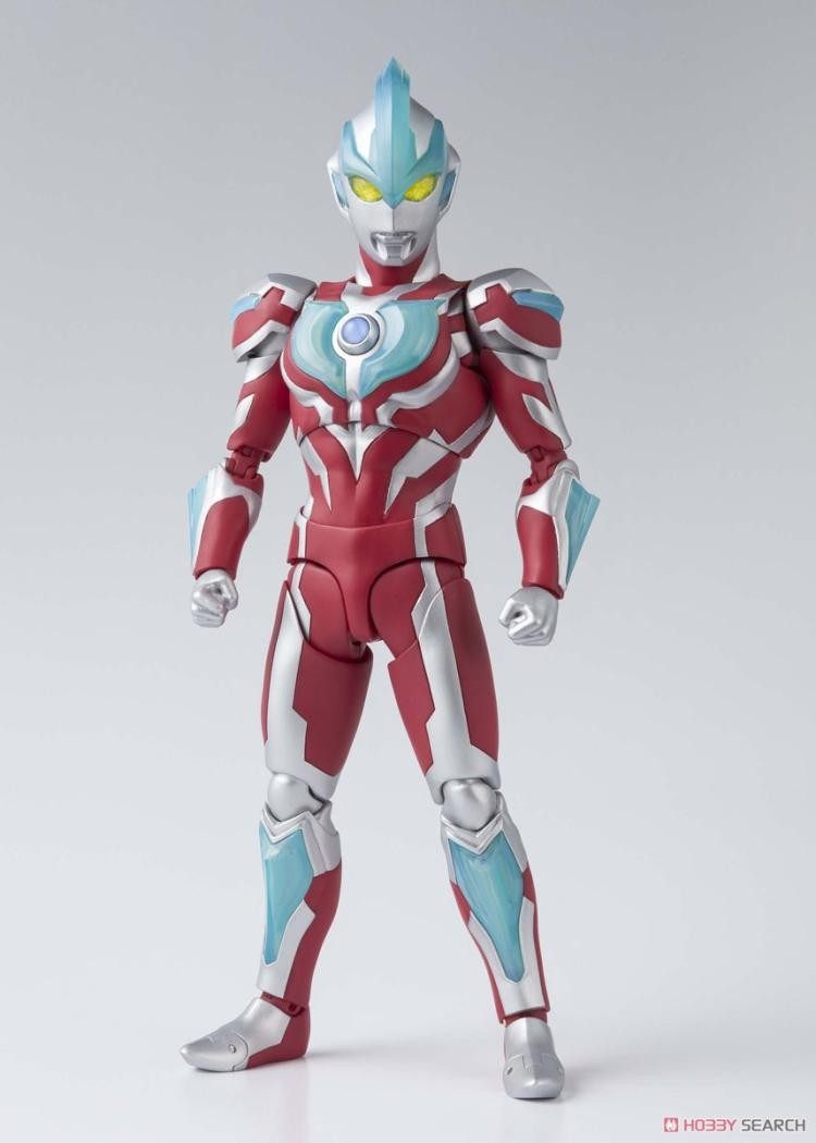 万代 shf 银河奥特曼 超人 金迦 ginga 新生代 可动手办b