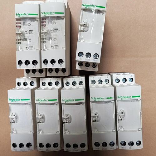 议价继电器RM4TG20RM4TG30RM4TR32