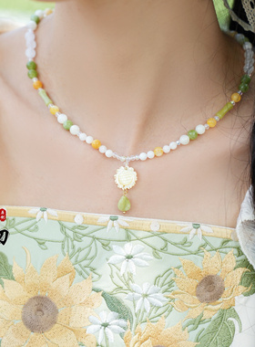 【向阳】黄碟贝向日葵锁骨链原创设计百搭夏日手工法式项链