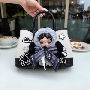 尺寸24 男女节日礼物斜挎包 星期三熊猫花园娃包定制
