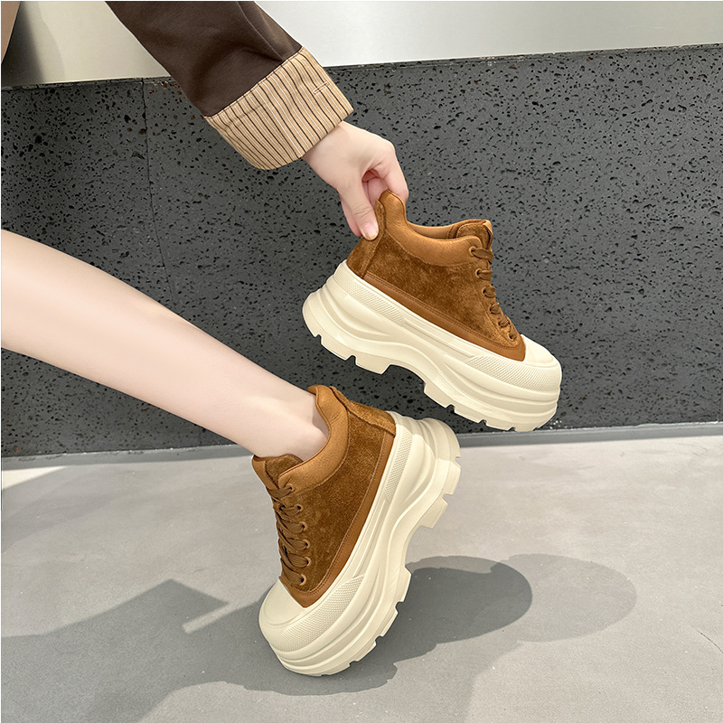 头层牛皮反做工艺超火高帮小白鞋女2025秋冬款舒适厚底加绒