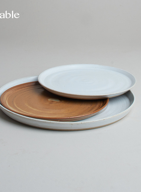 Hitable山野 平盘陶瓷简约浅盘圆形复古圆盘家用餐具创意螺纹盘子