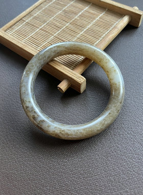 【陈酿】和田玉手镯俄料糖白玉圆条手镯糖料水草花桂花糕复古镯子