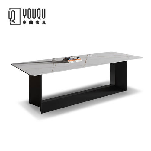 德利丰岩板餐桌椅由曲进口拉米娜