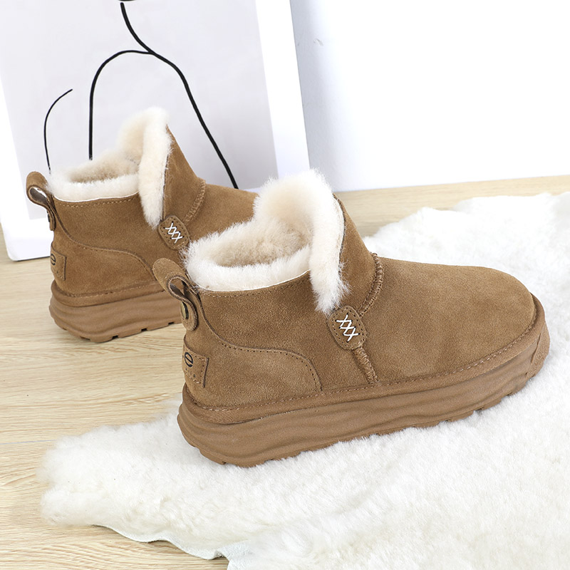 加厚保暖皮毛一体雪地靴短筒棉鞋