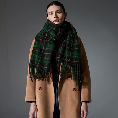 2024 New Women Fashion Casual Green Tassel Plaid Scarf Shawl