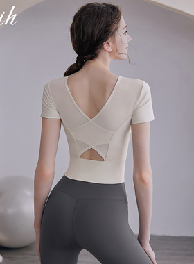 瑜伽服上衣女夏绝美健身衣普拉提训练运动套装2026新款短袖带胸垫