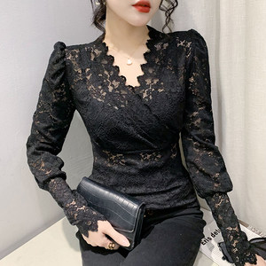 性感镂空蕾丝打底衫长袖气质上衣