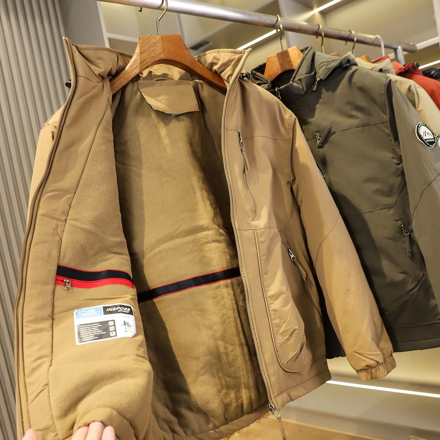 机能风~耐磨抗撕裂~冬季男士加绒加厚连帽防风防寒工装摇粒绒外套