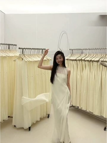 Летнее платье, длинная юбка, изысканный стиль