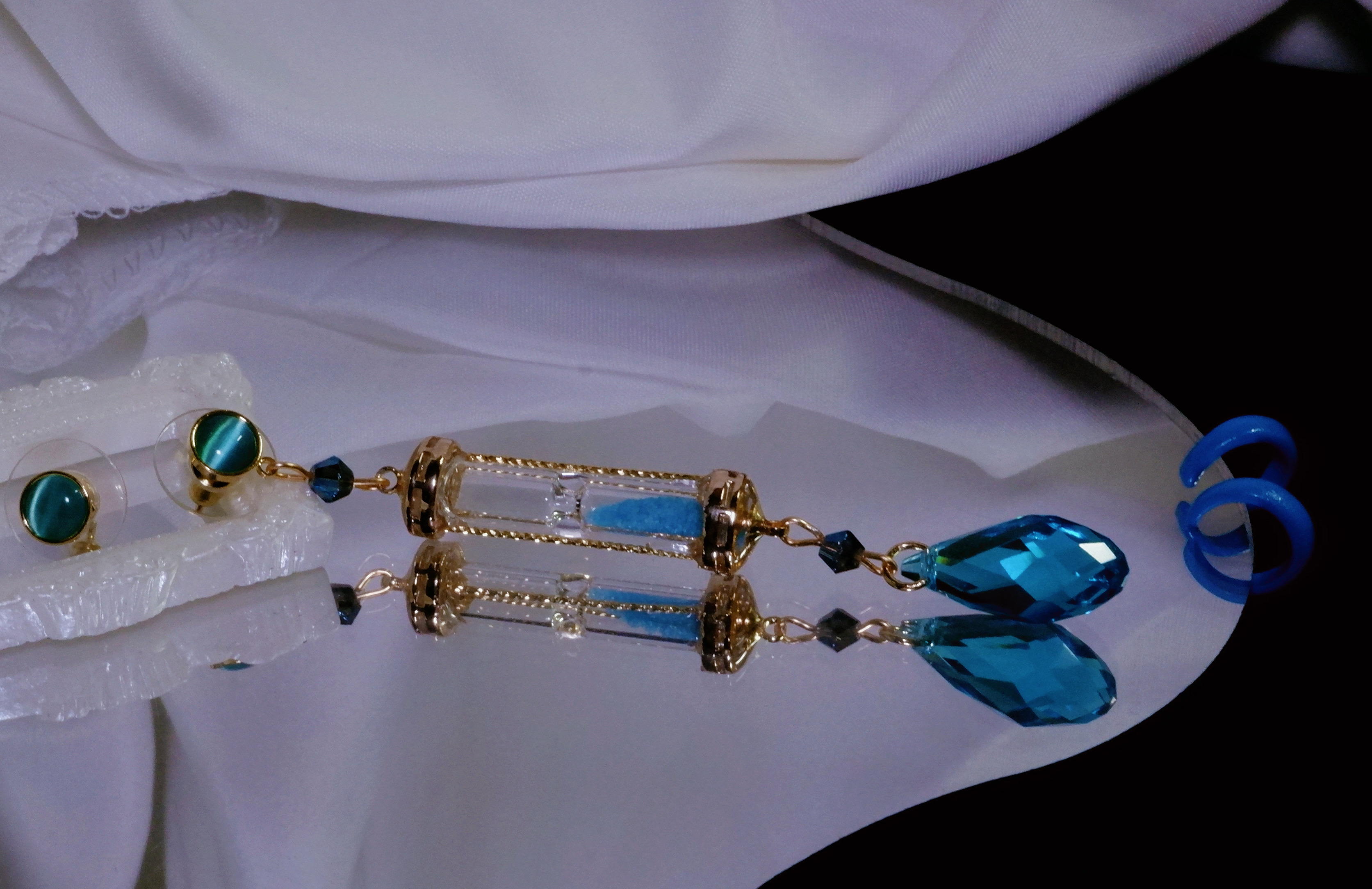 瓦尼塔斯的耳饰coss925角色同款