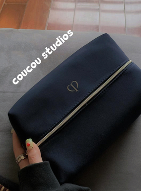 现货秒发！cpb肌肤之钥大容量便携拉链手包化妆包便携旅行收纳