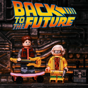 回到未来时光机布朗博士马蒂科幻电影周边第三方拼装积木人仔玩具