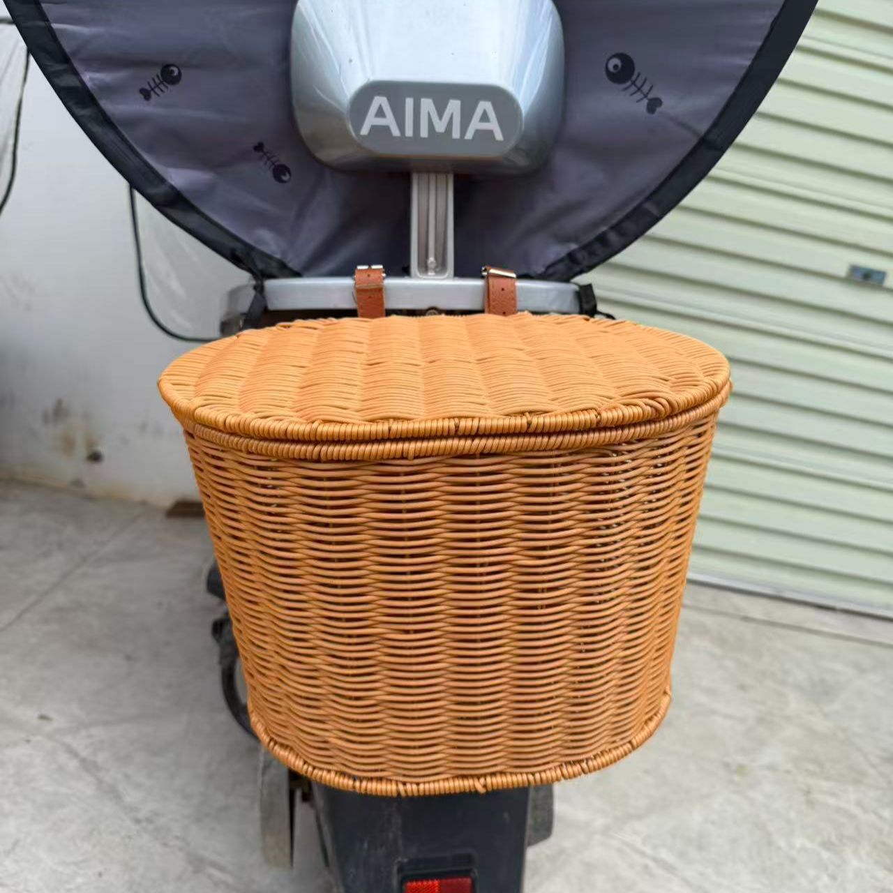 电动车后置车筐大号带盖头盔收纳包摩托车改造通用挂篮放书包神器