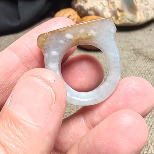 新疆和田玉真皮籽玉俏色戒指踏雪寻梅男女款式