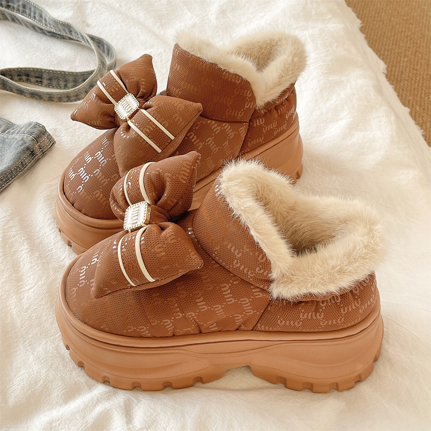 可爱蝴蝶结加绒包跟毛毛棉鞋