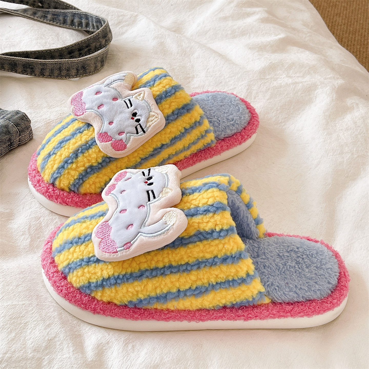 可爱卡通猫咪条纹厚底棉拖