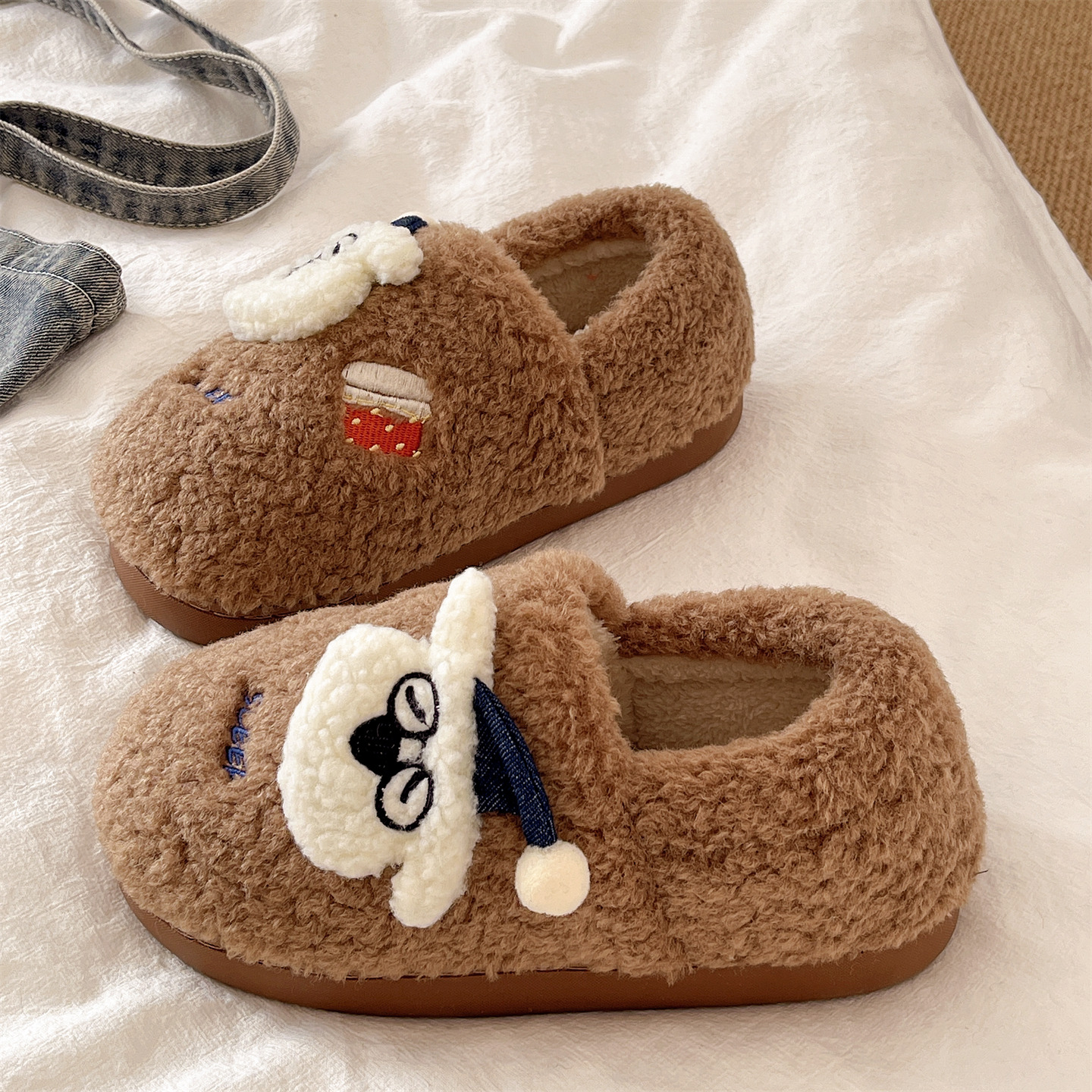 呆萌狗狗软底保暖包跟棉拖鞋