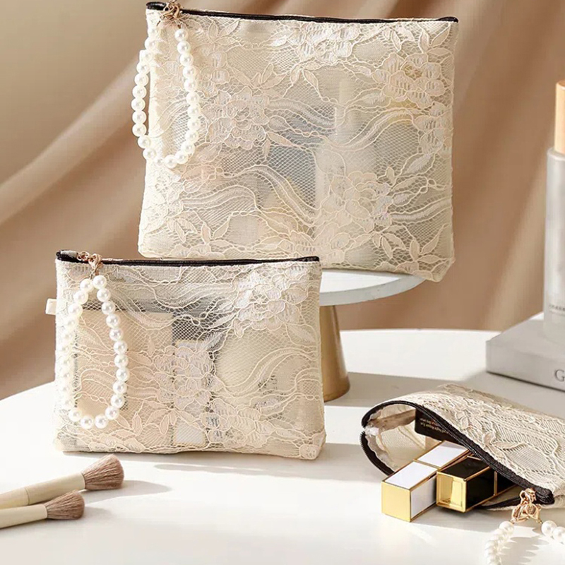 蕾丝珍珠提手化妆包精致手机包便
