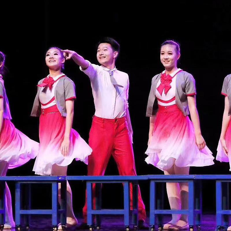 儿童青春纪念册校园舞蹈表演服中小学生运动会合唱毕业季演出服装