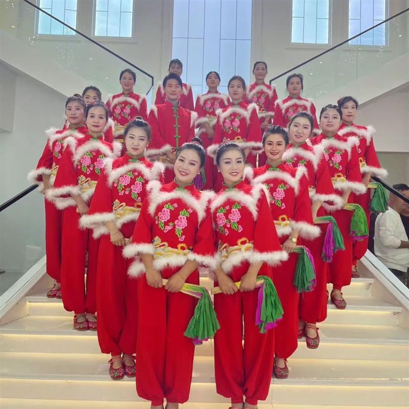 曲沟辣妈秧歌2024演出服新款中国风喜庆民族扇子舞广场舞蹈服套装