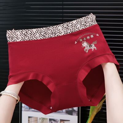 新款时尚印花大码女士内