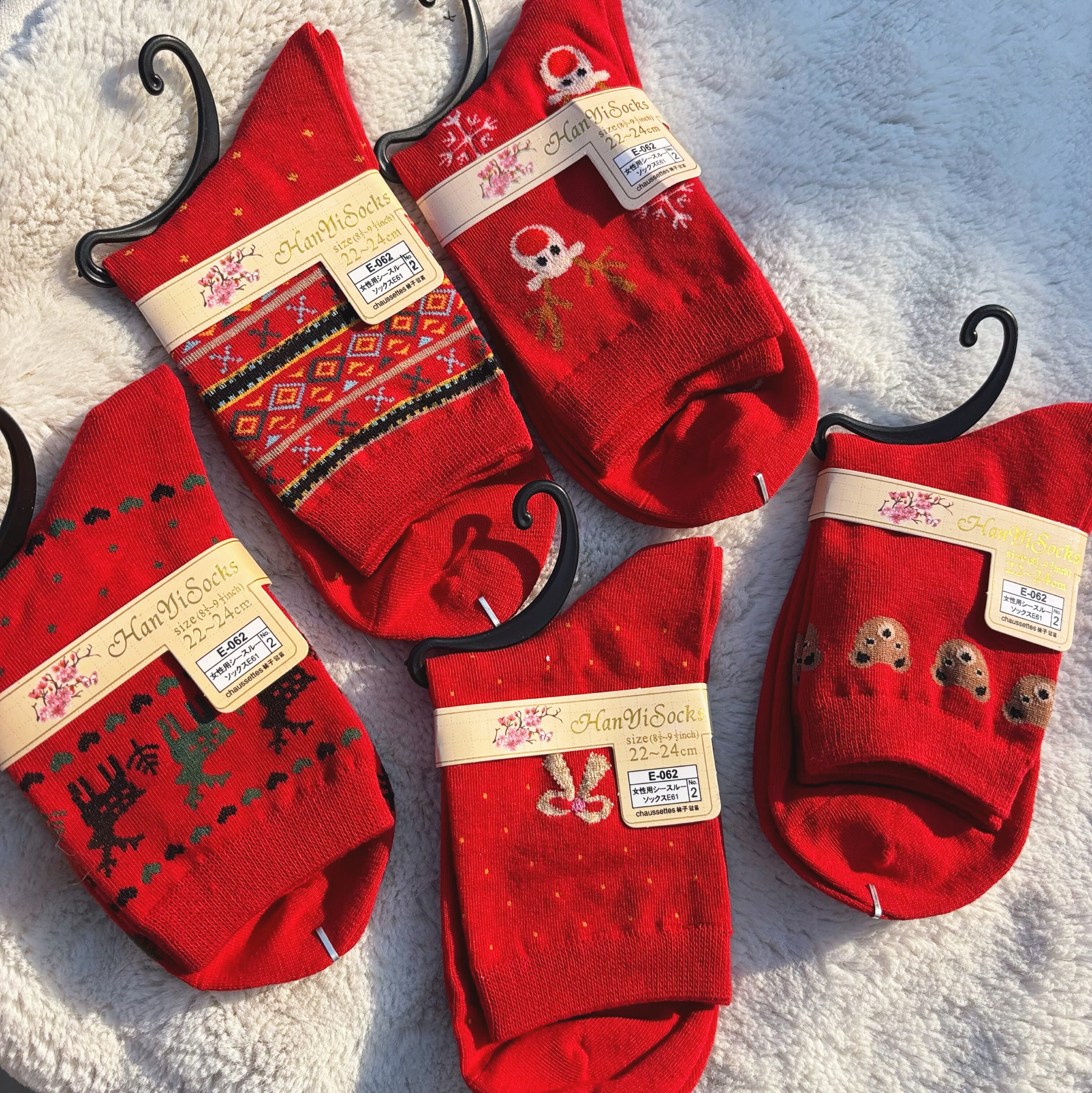 出口韩国！80%棉/外贸女士纯棉卡通圣诞风中筒袜小熊袜子本命新年