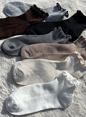 45r。外贸日单贵牌女春夏纯色棉螺纹双针木耳边松口袜中筒短袜子