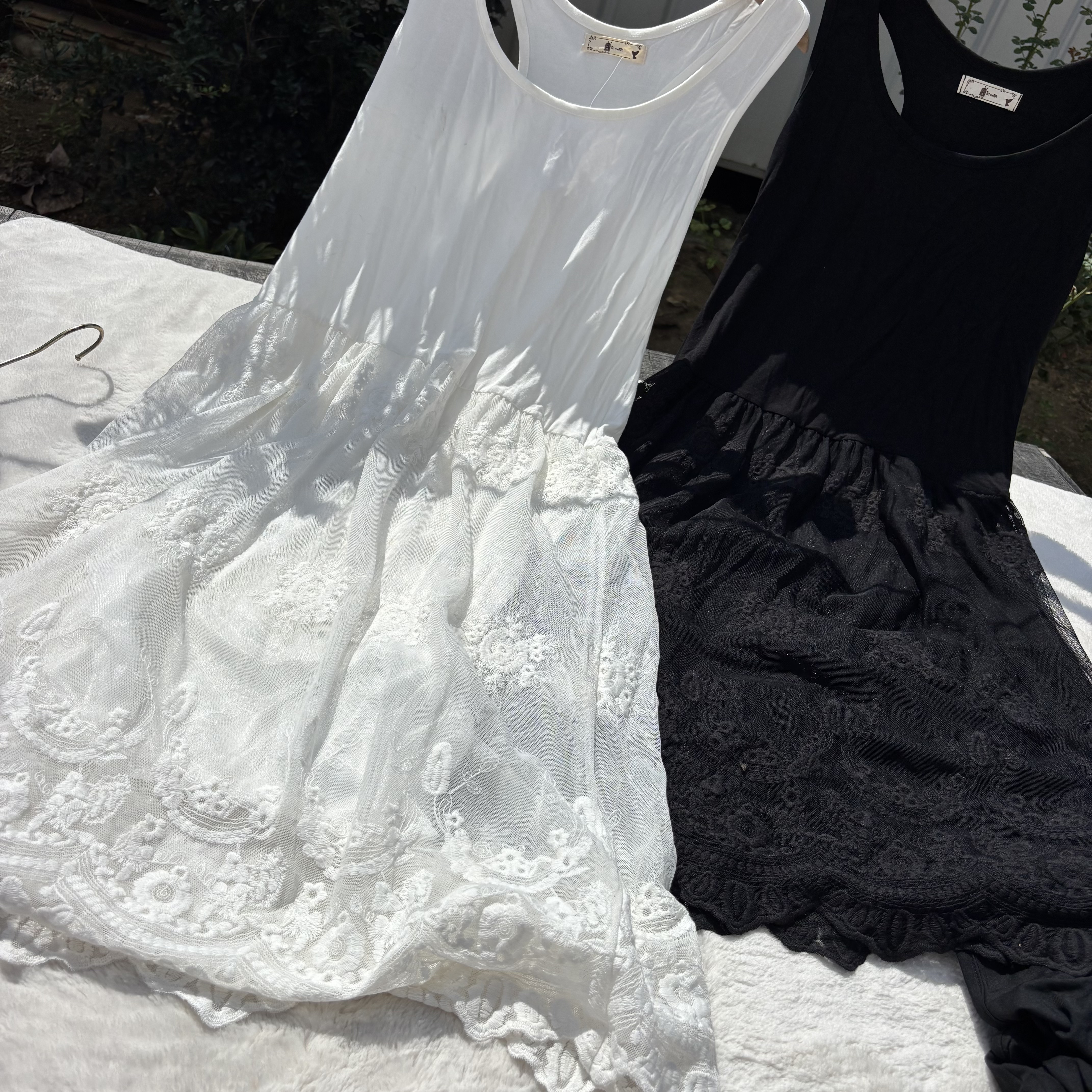 日单超美！外贸夏季刺绣背心裙连衣裙吊带蕾丝网纱打底裙内搭衬裙