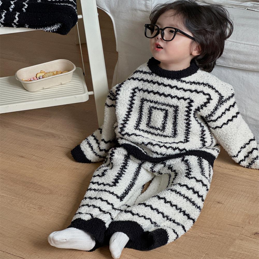 儿童睡衣2024新款秋冬加厚半边绒软绵绵套装男女童毛绒保暖家居服