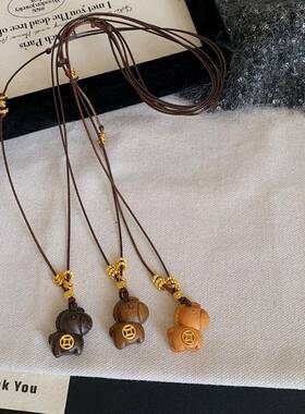 「马上有钱」木质元宝吊坠长款项链女款新中式复古毛衣链挂绳配饰
