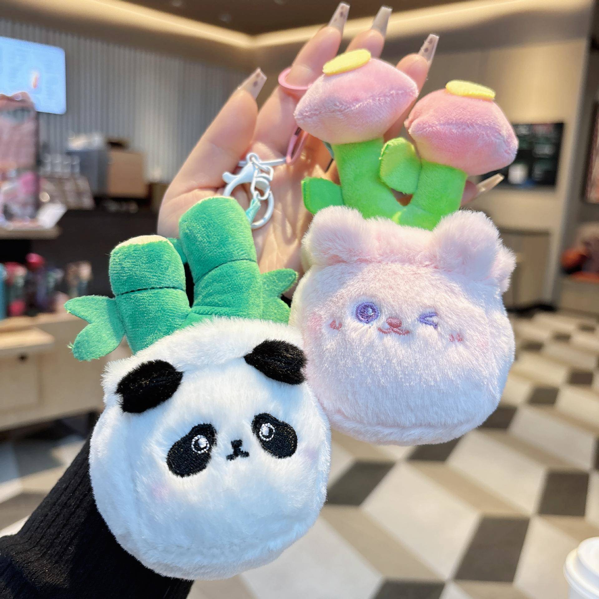 创意趣味盆栽小动物花朵毛绒钥匙扣新颖新品玩偶花束挂件包包挂饰