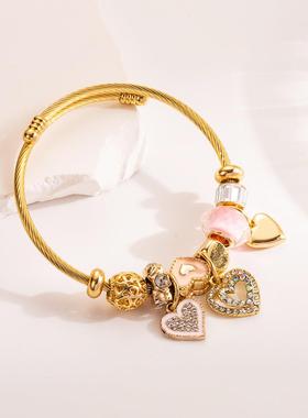 不锈钢爱心小熊吊坠手镯女百搭镶钻钛钢开口可调节个性情侣手链批