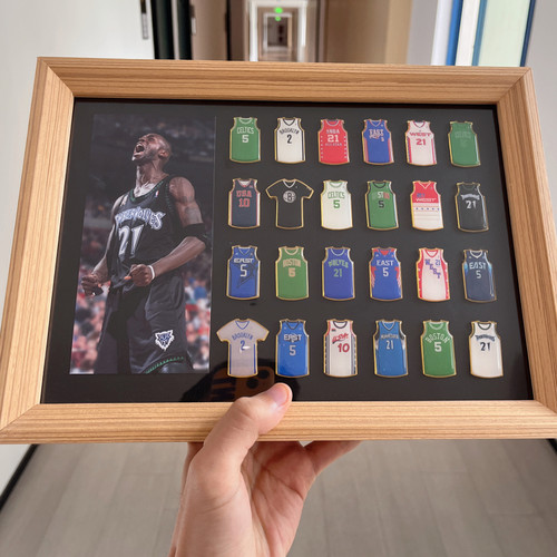 加内特随机24枚球衣徽章实木相框装饰挂框桌面摆台创意球迷礼物男