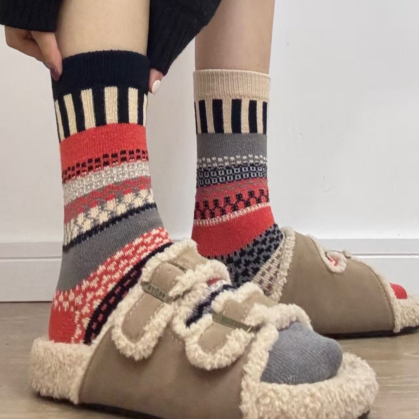 复古费尔岛风个性撞色AB款堆堆袜