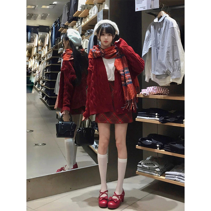 秋冬2025新款气质女神范套装裙女